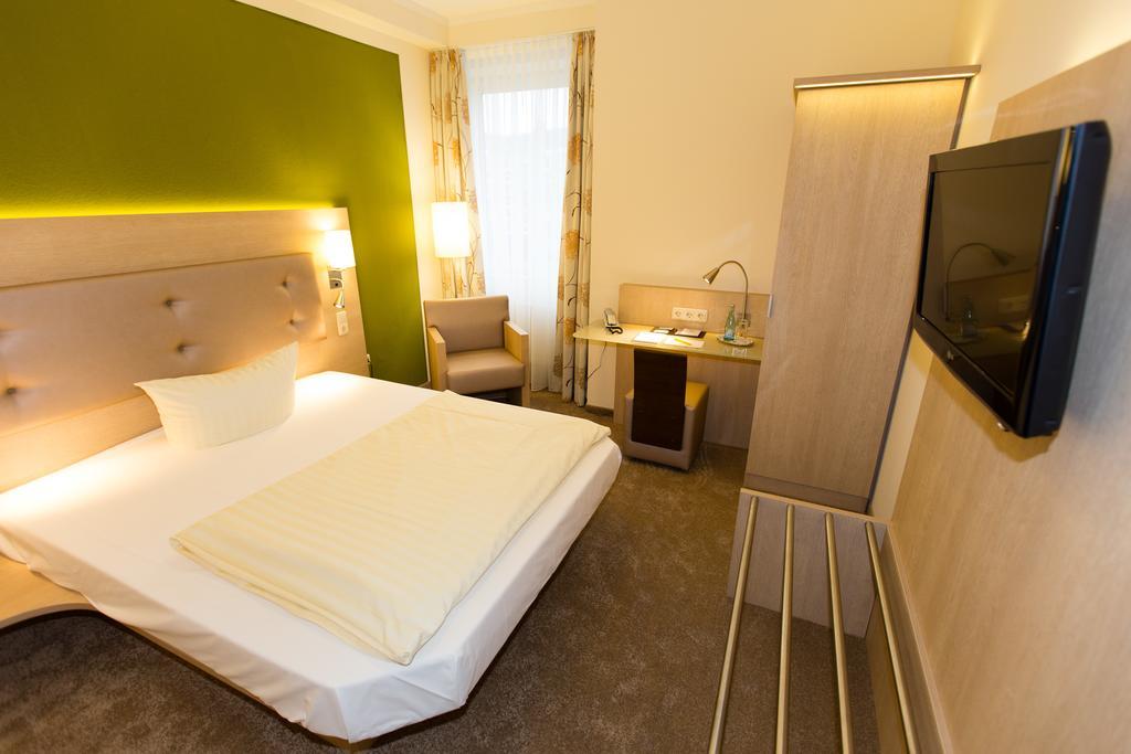 Hermes Hotel Oldenburg Room photo
