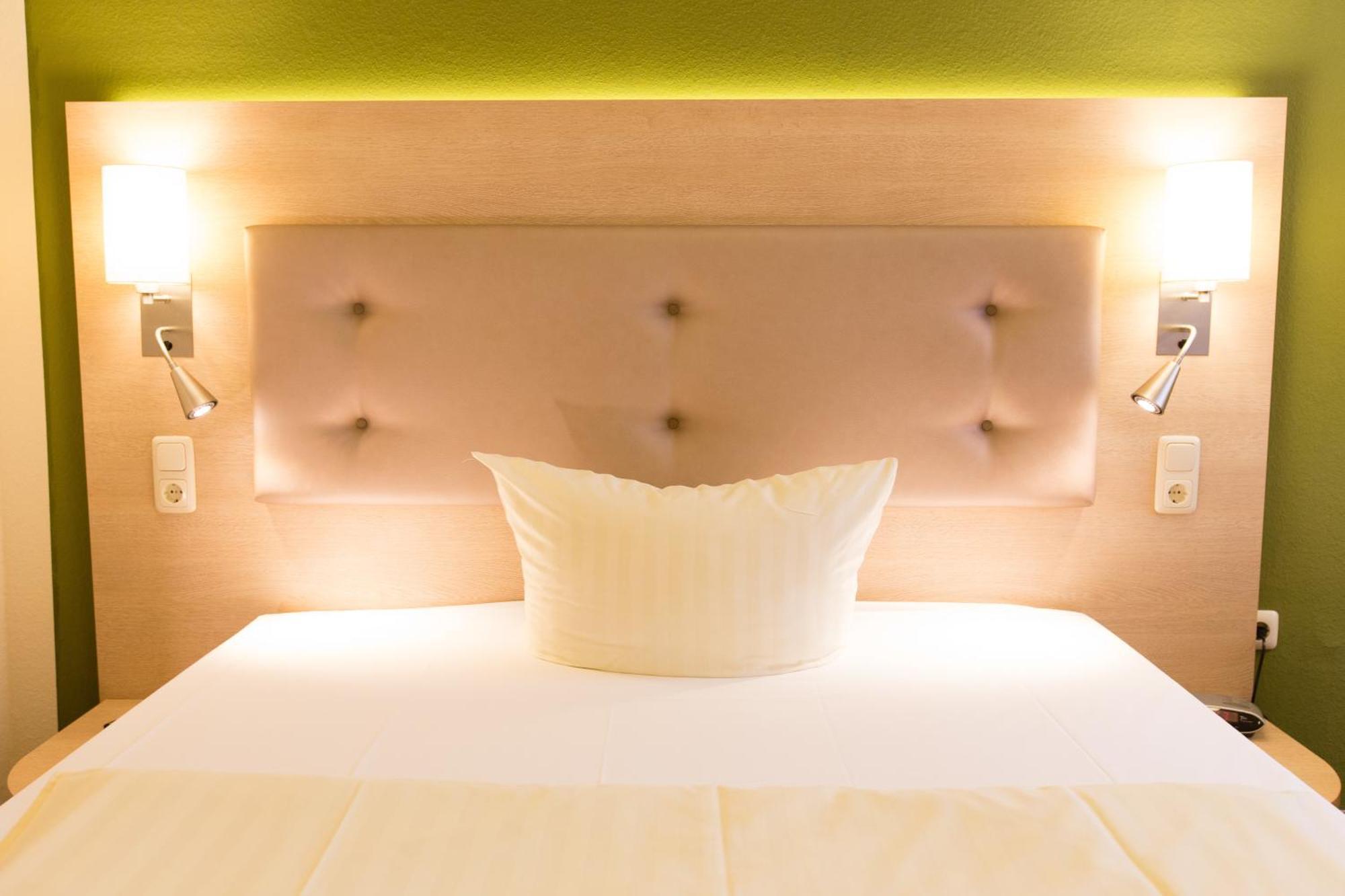 Hermes Hotel Oldenburg Room photo